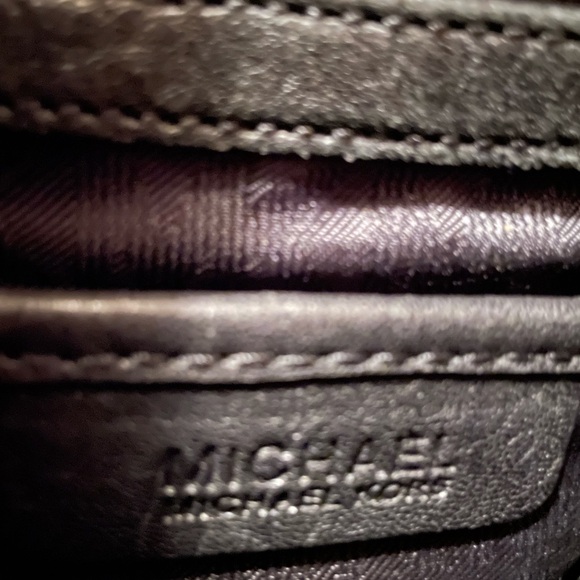 Michael Kors handbag - Picture 3 of 6